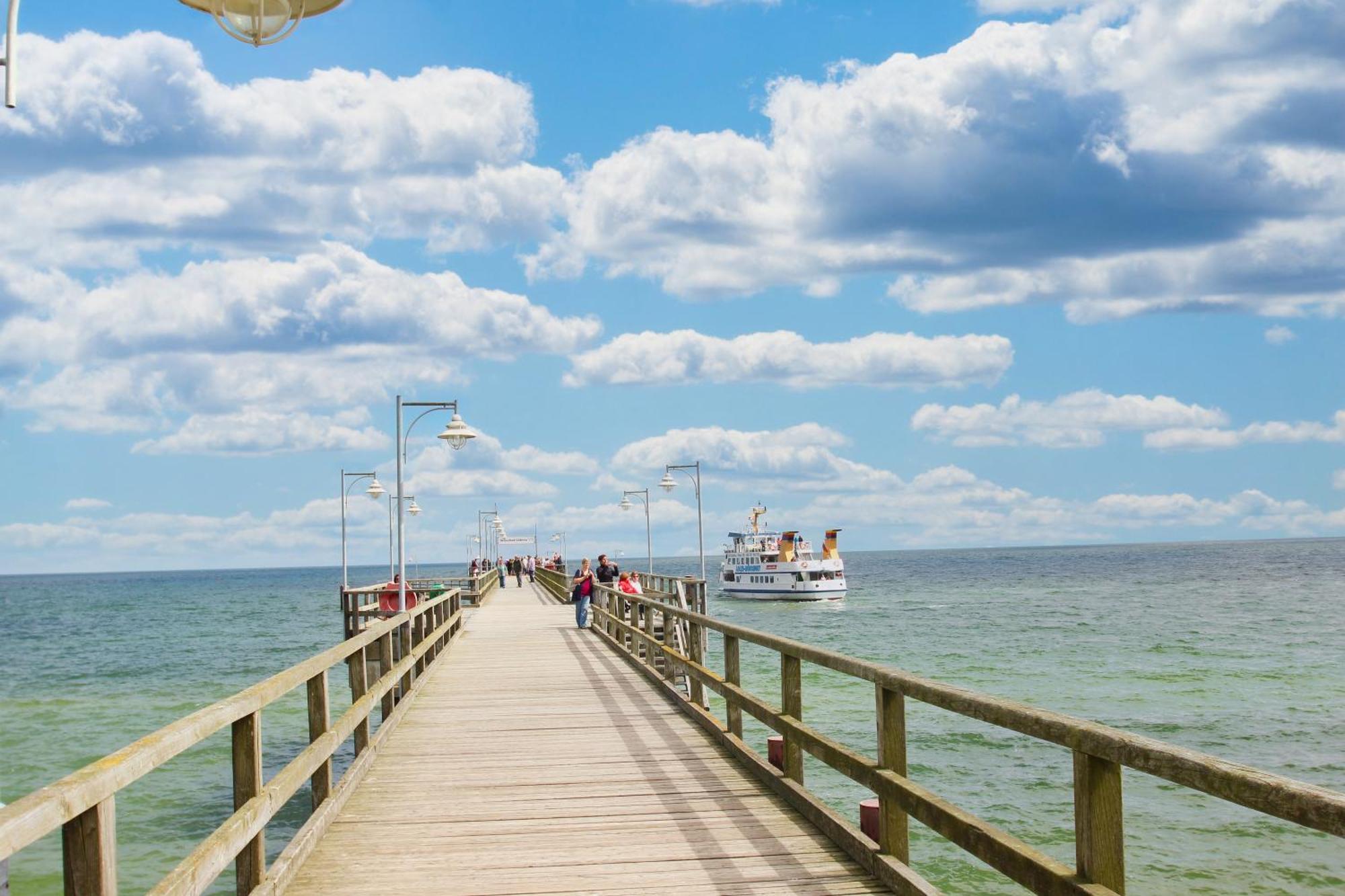 Terrasse, Gratis Nutzung Vom Ahoi Erlebnisbad Und Sauna - Meeresblick Fewo 10 Lägenhet Goehren  Exteriör bild